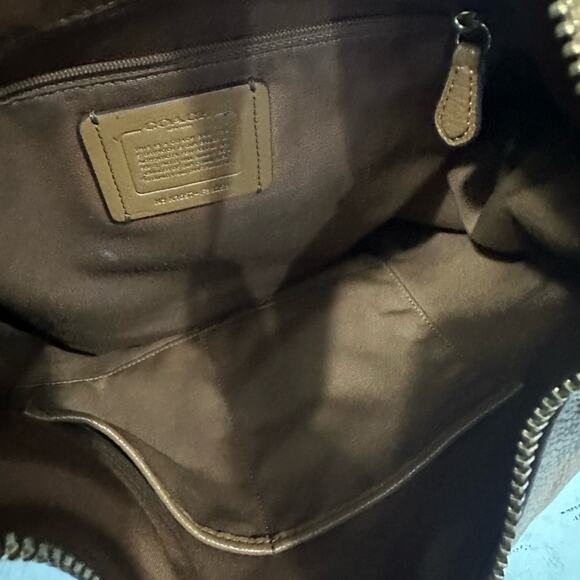 EUC Coach Brown Harley Pebble Leather Hobo Shoulder Bag F38259 - Picture 15 of 15